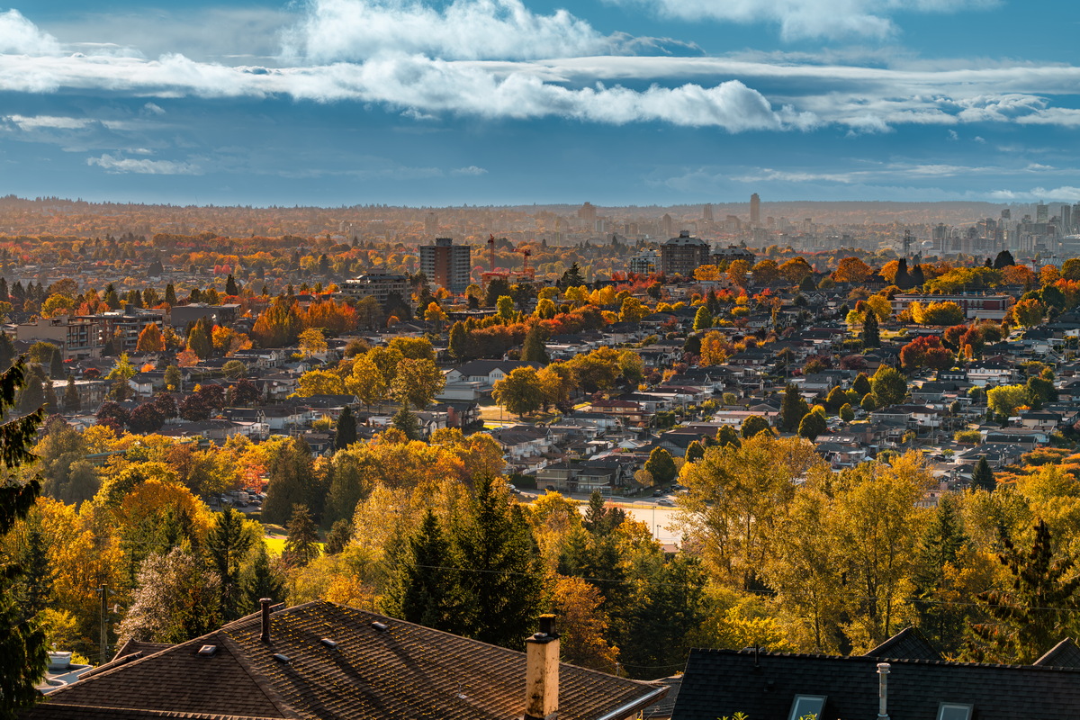 Capitol Hill · 俯瞰本那比秋色 · Autumn view over Burnaby, Capitol Hill, Burnaby — Capitol Hill Reservoir Park, Burnaby, BC