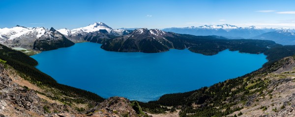 温哥华户外跟拍 Panorama Ridge 俯瞰 Garibaldi Lake